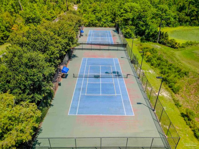 7967 Double Gate Dr, Pensacola, FL 32507