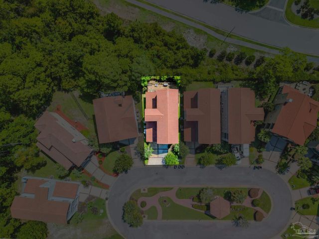 7967 Double Gate Dr, Pensacola, FL 32507