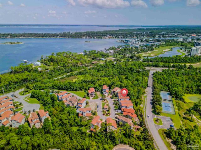 7967 Double Gate Dr, Pensacola, FL 32507