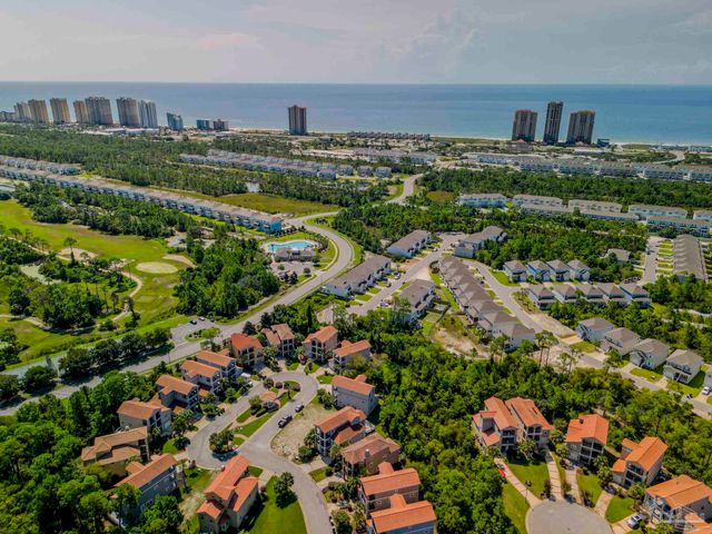 7967 Double Gate Dr, Pensacola, FL 32507