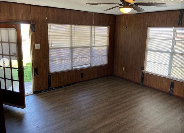 8149 Stillwell, Corpus Christi, TX 78409