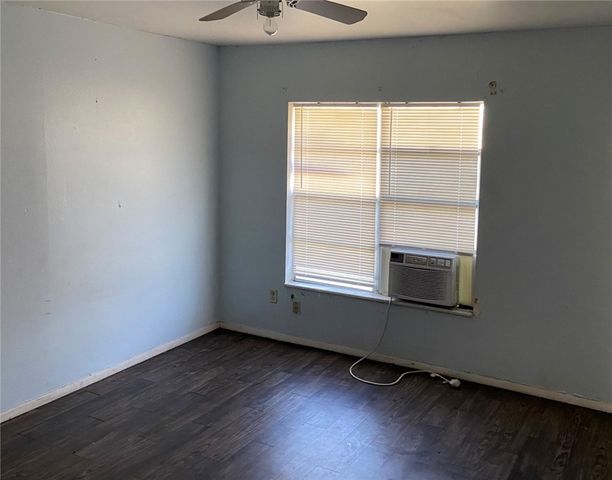 8149 Stillwell, Corpus Christi, TX 78409