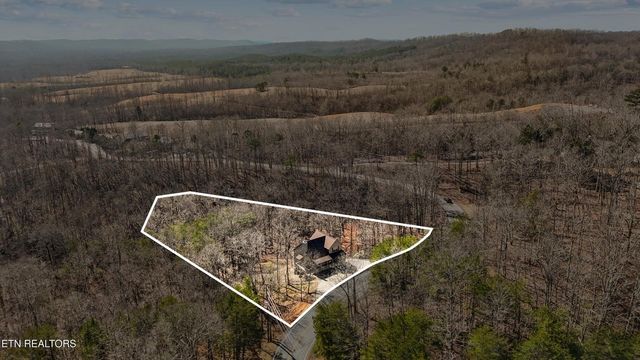 1118 Indian Shadows Drive, Ten Mile, TN 37880