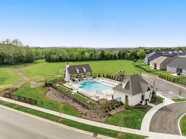 2211 Broadway St, Nolensville, TN 37135