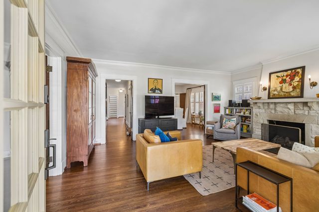 810 Russell St, Nashville, TN 37206