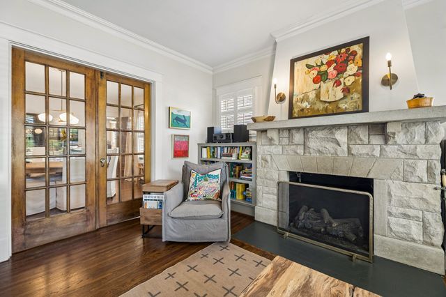 810 Russell St, Nashville, TN 37206