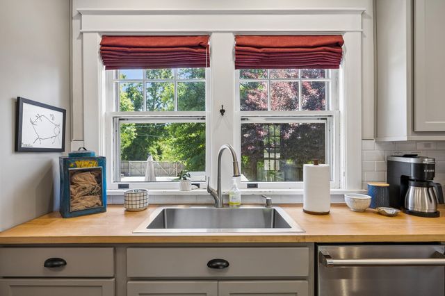 810 Russell St, Nashville, TN 37206