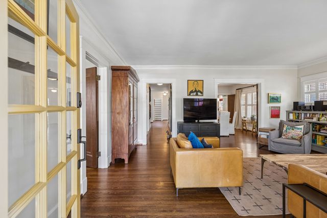 810 Russell St, Nashville, TN 37206