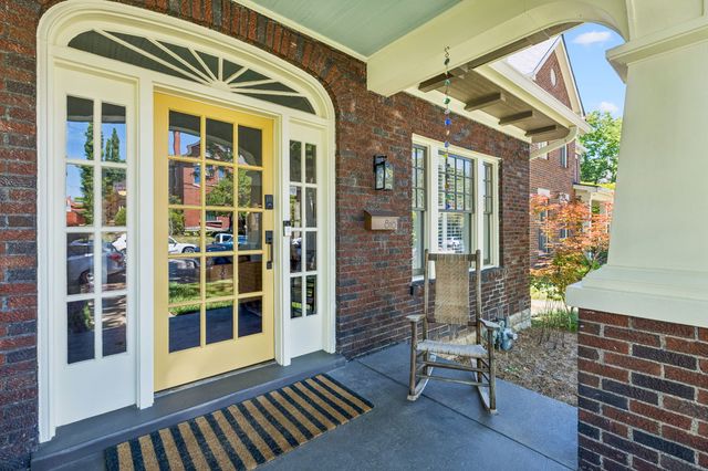810 Russell St, Nashville, TN 37206