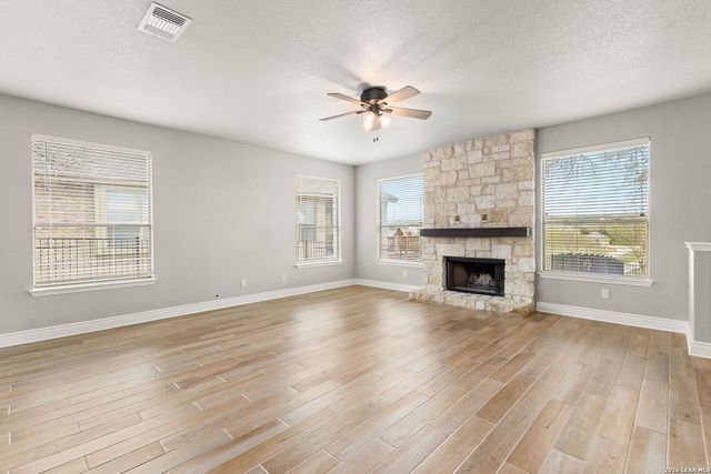 942 San Pedro, New Braunfels, TX 78132