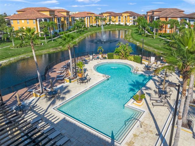 8341 38TH STREET CIRCLE E 303, Sarasota, FL 34243