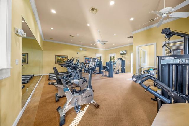 8341 38TH STREET CIRCLE E 303, Sarasota, FL 34243