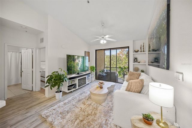 8341 38TH STREET CIRCLE E 303, Sarasota, FL 34243