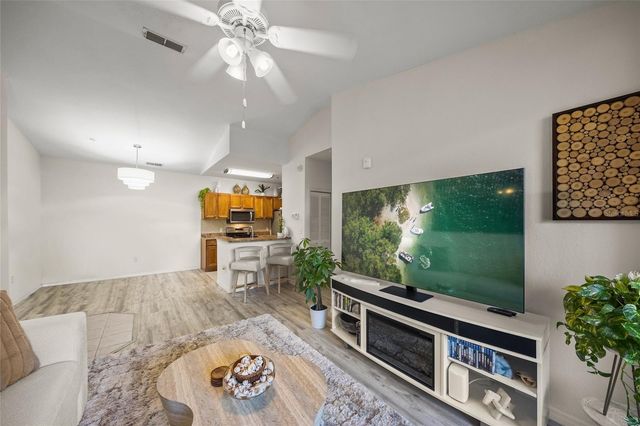 8341 38TH STREET CIRCLE E 303, Sarasota, FL 34243