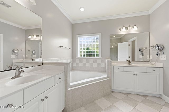 201 Silver Creek Loop, Sneads Ferry, NC 28460
