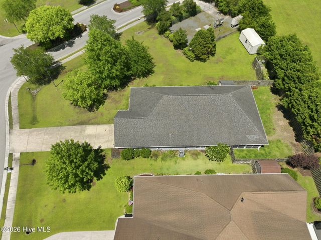 201 Silver Creek Loop, Sneads Ferry, NC 28460