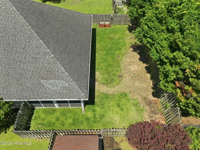 201 Silver Creek Loop, Sneads Ferry, NC 28460
