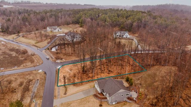 9277 E Summerfield Drive, Elmwood Twp, MI 49684