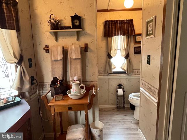 23 SUMTER DR, Martinsburg, WV 25403