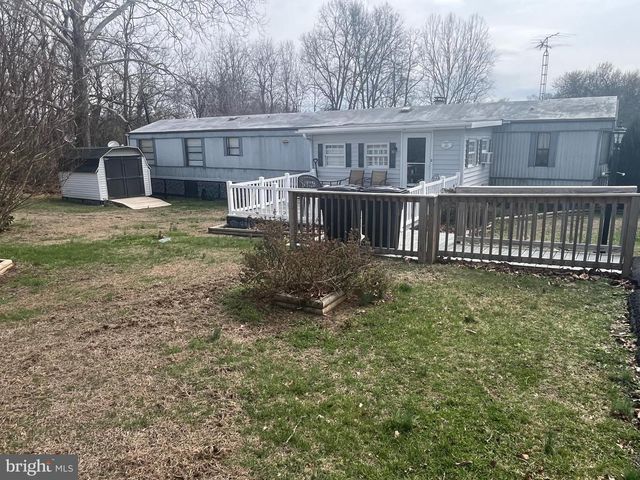 23 SUMTER DR, Martinsburg, WV 25403