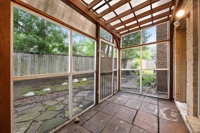 1616 Park Haven Drive, Houston, TX 77077
