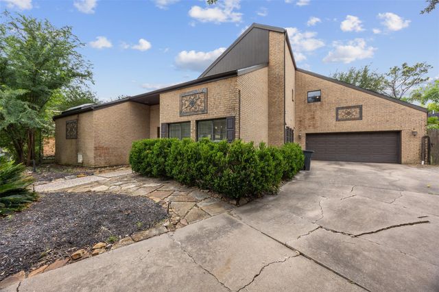 1616 Park Haven Drive, Houston, TX 77077