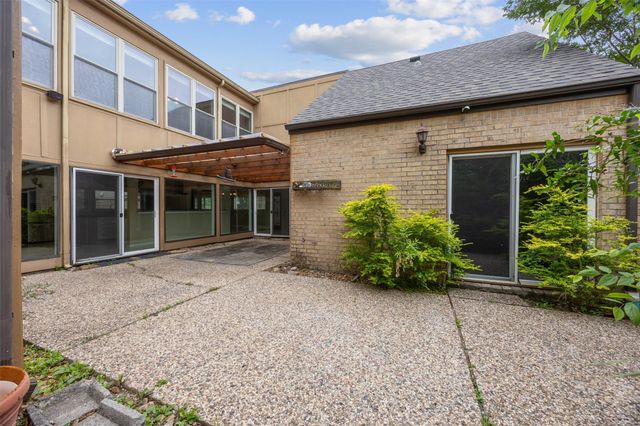 1616 Park Haven Drive, Houston, TX 77077