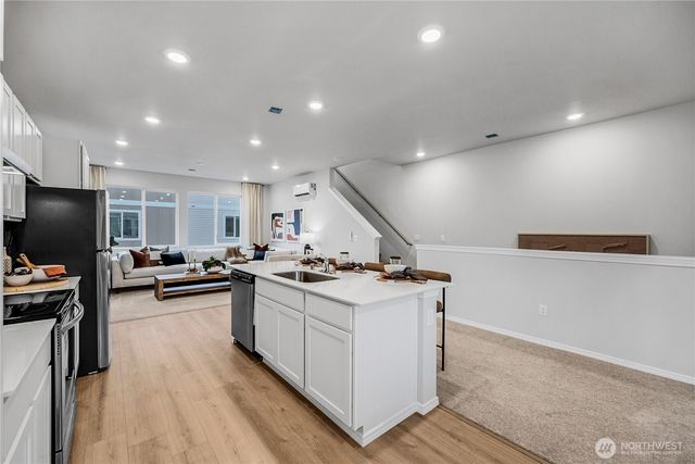 9414 Shale Avenue NW, Silverdale, WA 98383