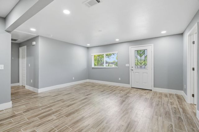 3031 Sunnydale Drive, Houston, TX 77051