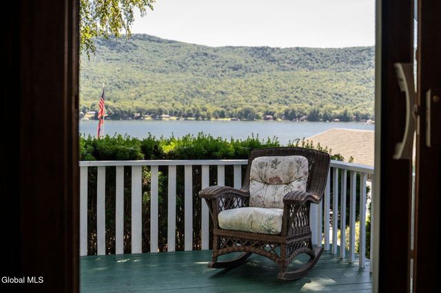 366 Cleverdale Road, Queensbury, NY 12804