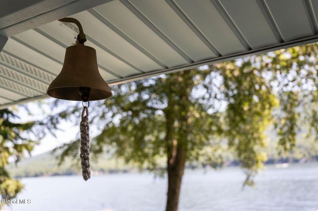 366 Cleverdale Road, Queensbury, NY 12804