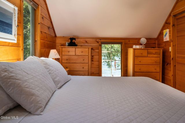 366 Cleverdale Road, Queensbury, NY 12804