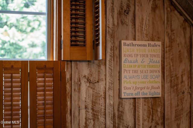 366 Cleverdale Road, Queensbury, NY 12804