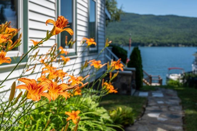 366 Cleverdale Road, Queensbury, NY 12804