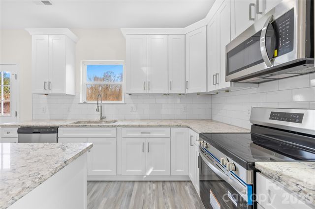 115 S Railroad Avenue, East Spencer, NC 28039