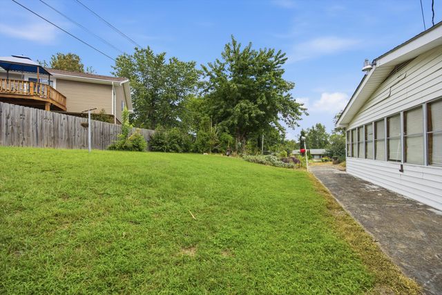 6549 Lakeshore Parkway, Chattanooga, TN 37416