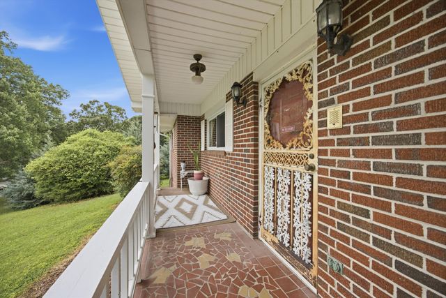 6549 Lakeshore Parkway, Chattanooga, TN 37416
