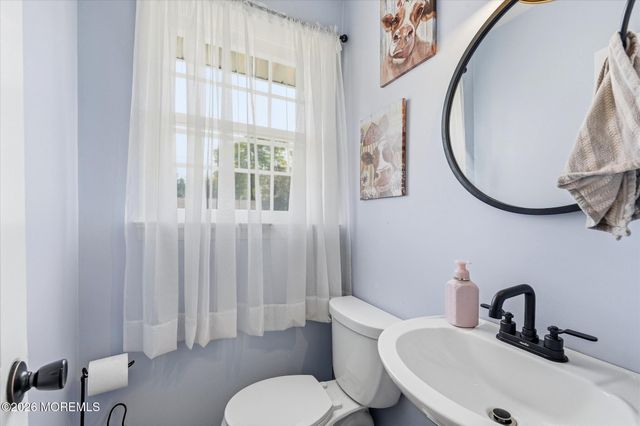 234 Spruce Lane, Forked River, NJ 08731