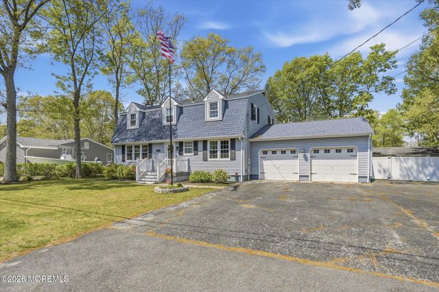 234 Spruce Lane, Forked River, NJ 08731