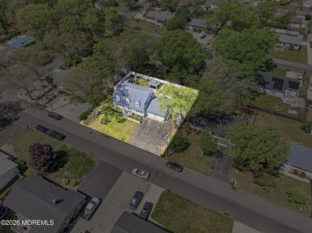 234 Spruce Lane, Forked River, NJ 08731