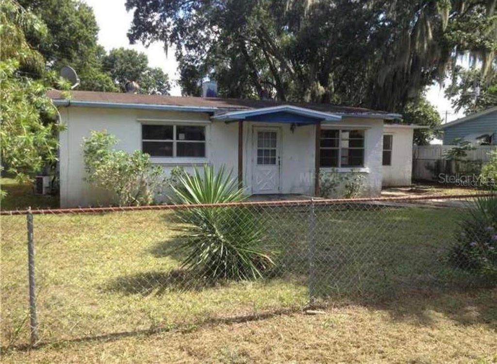 2612 SMITHTOWN DRIVE, Lakeland, FL 33801