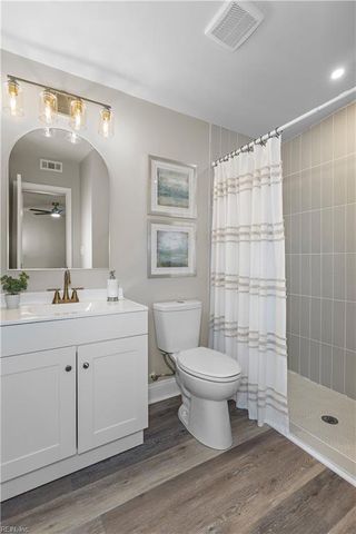 4123 W Greenway CT, Portsmouth, VA 23707