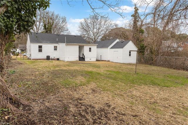 4123 W Greenway CT, Portsmouth, VA 23707