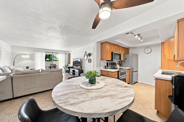 7350 N Via Paseo Del Sur -- M105, Scottsdale, AZ 85258