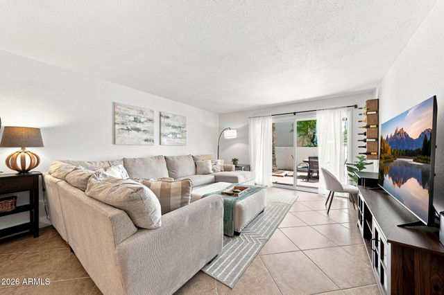 7350 N Via Paseo Del Sur -- M105, Scottsdale, AZ 85258