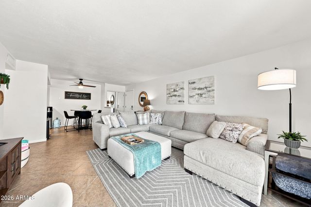 7350 N Via Paseo Del Sur -- M105, Scottsdale, AZ 85258