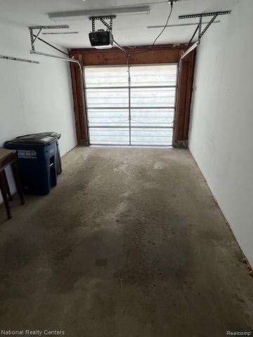 37543 Colonial Drive 124, Westland, MI 48185