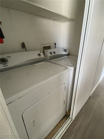 5243 CORINNE Court 68, Las Vegas, NV 89103