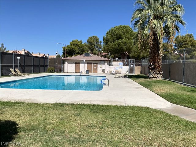 5243 CORINNE Court 68, Las Vegas, NV 89103