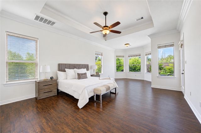14014 Hampton Cove Drive, Houston, TX 77077